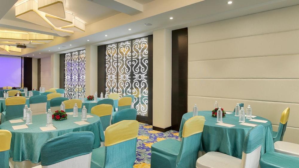 Golden Tulip Essential Jaipur Hotel Luaran gambar